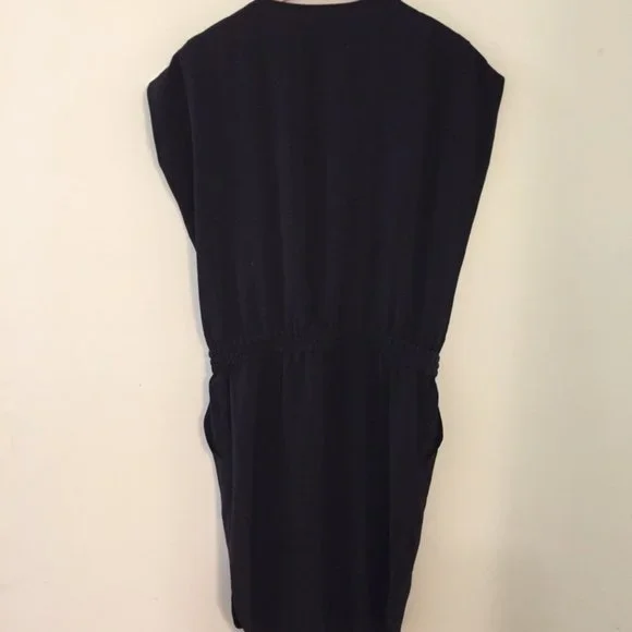 VINCE Contrast Trim Zip Neck Drawstring Dress - Picture 8 of 9